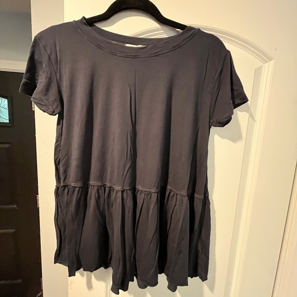 ~Truly Madly Deeply~ Top - Small - Picture 1 of 4